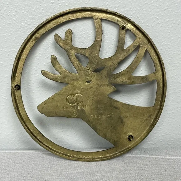 7” Round Solid Brass Stand With Deer Head. - Picture 3 of 8